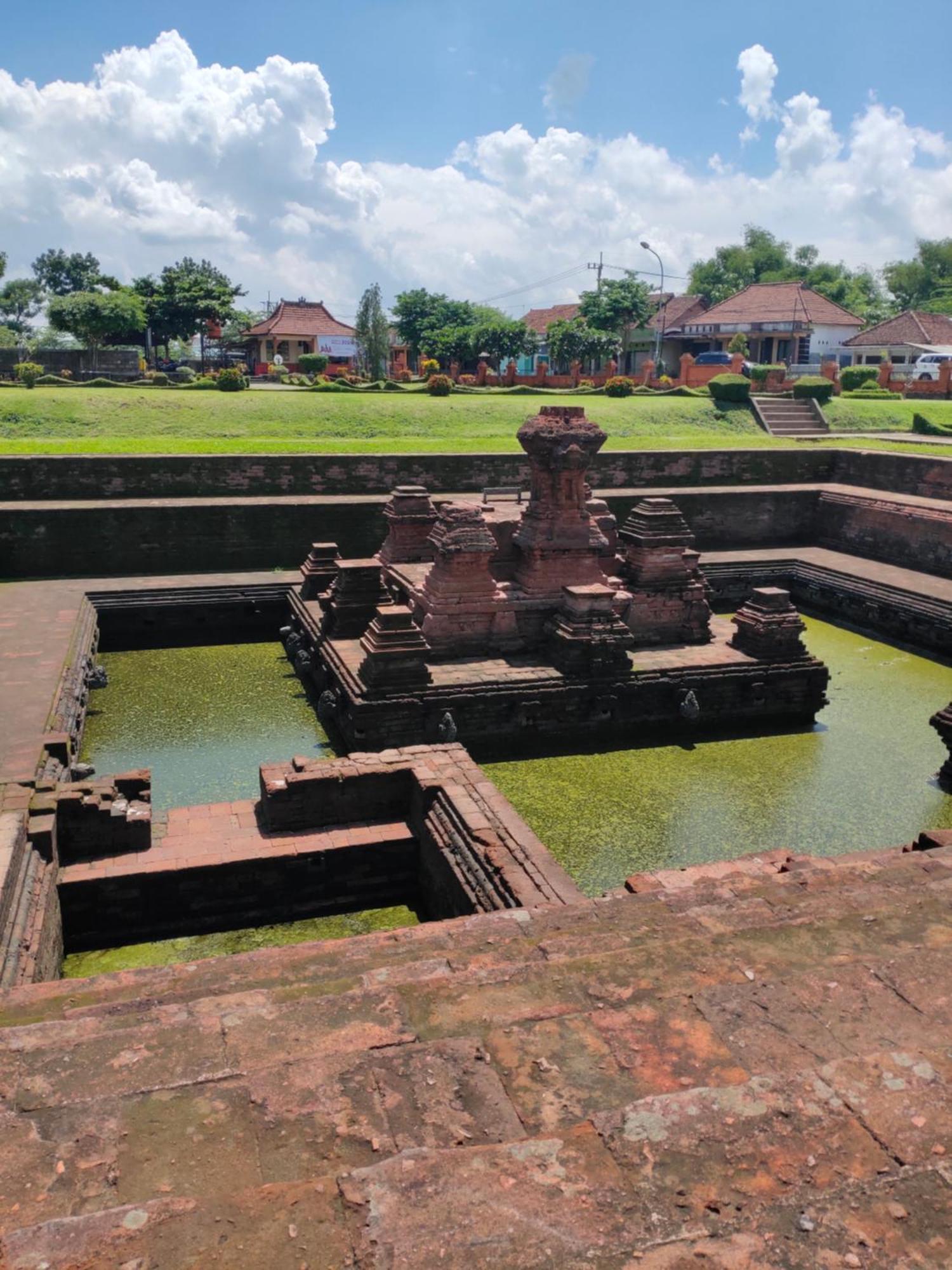 Grha Pawitra Trowulan 아파트 외부 사진